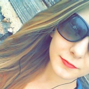 Meet your Posher, Mae