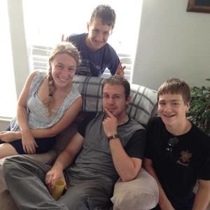 Meet your Posher, Ellen