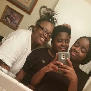 Meet your Posher, Robin