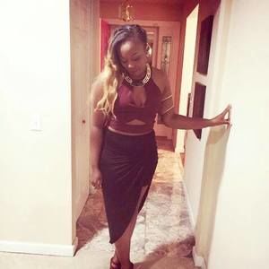 Meet your Posher, Kayla