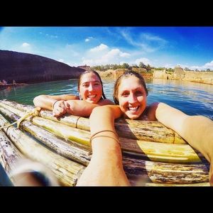 Meet your Posher, Caitlin