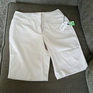 Golf shorts