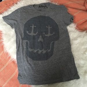 skull t-shirt