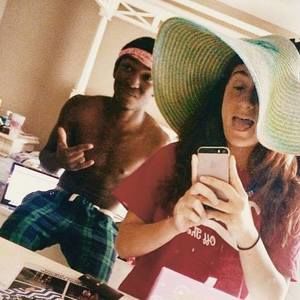 Meet your Posher, Deon