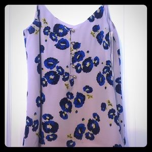 Loose flower tank top