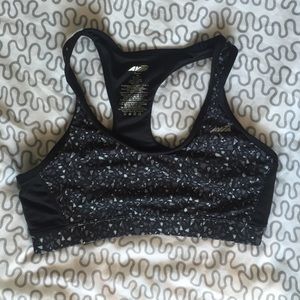 M aviva sports bra, black geometric pattern, NWOT