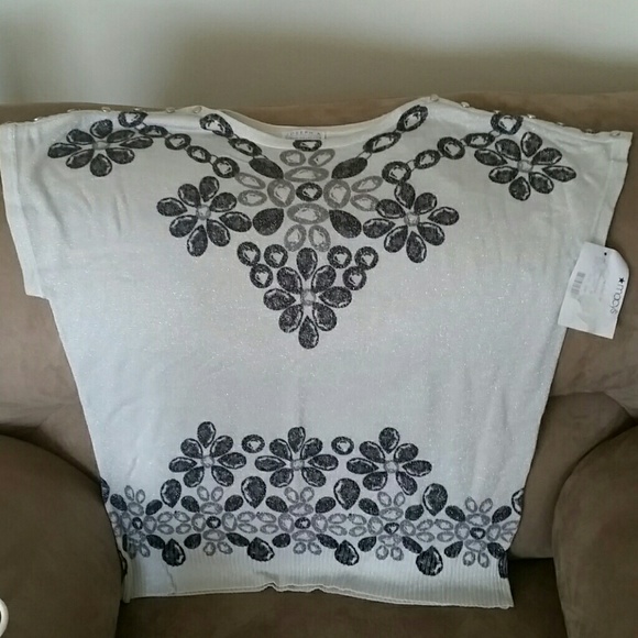 Knit top