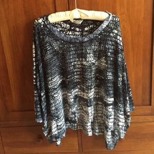 Hard Tail dolman sleeve mesh top