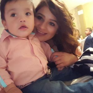 Meet your Posher, Leslie