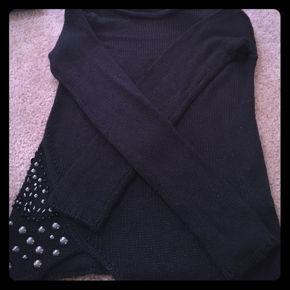 Super cute Zara knit with fun accents
