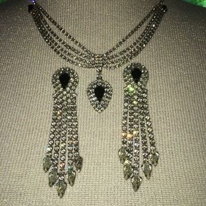Vintage necklace & earrings