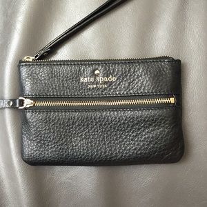 Kate Spade Cobble Hill Bee Wristlet