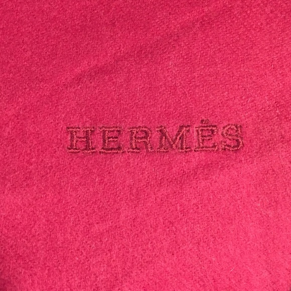 Hermes cashmere scarf/wrap! 🎉 - Picture 1 of 4