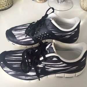 Nike Free 5.0 v4 sneakers Sz 6.5