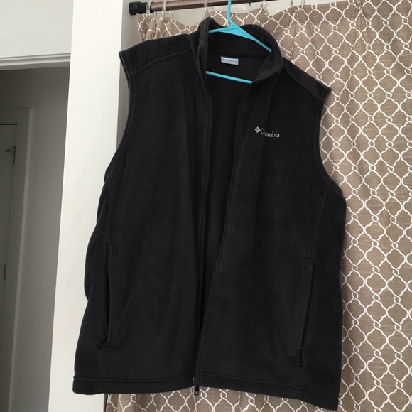 Black Columbia vest