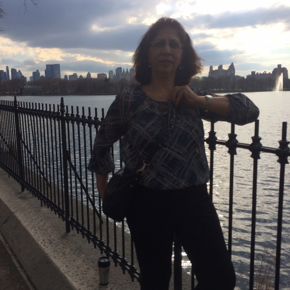 Meet your Posher, Diyana