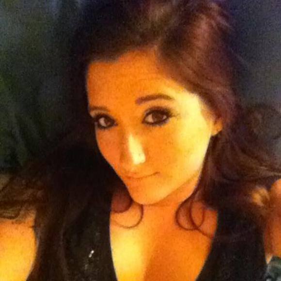 Meet your Posher, Kayla - Picture 1 of 1