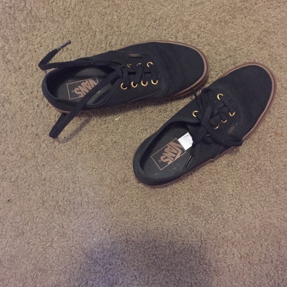 Black/brown vans!