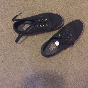 Black/brown vans!