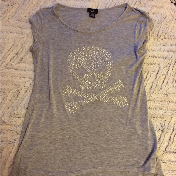 Skull shirt