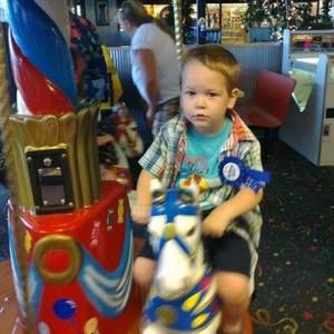 Meet your Posher, Carolyn