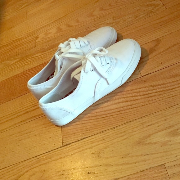 🎀Canvas Sneakers