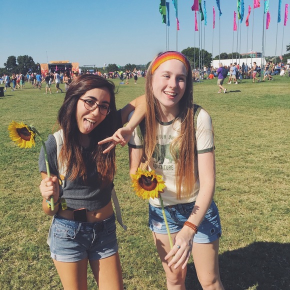 urban outfitters top - Picture 4 of 4