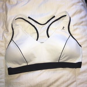 Brand new sports bra