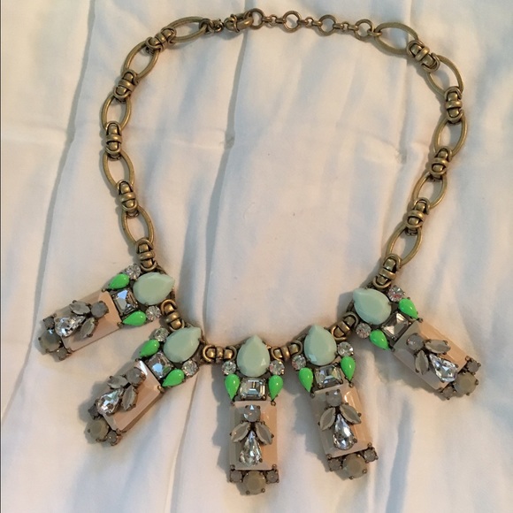 J Crew necklace. EUC. Worn a few times.