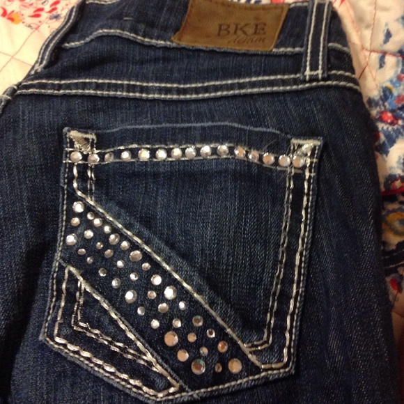 Buckle jeans