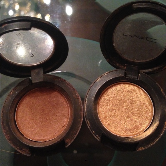 Bundle of 4 MAC eyeshadows - Picture 3 of 4