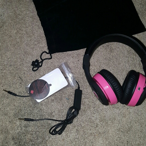 Pink Boomphones