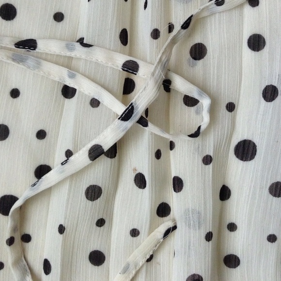 Merona flirty polka dot blouse - Picture 3 of 3