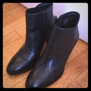 LLbean black boots. Size 7.