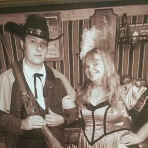 Meet your Posher, Cherry