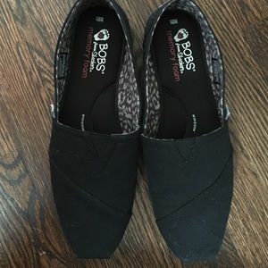 NEVER WORN bobs shoes