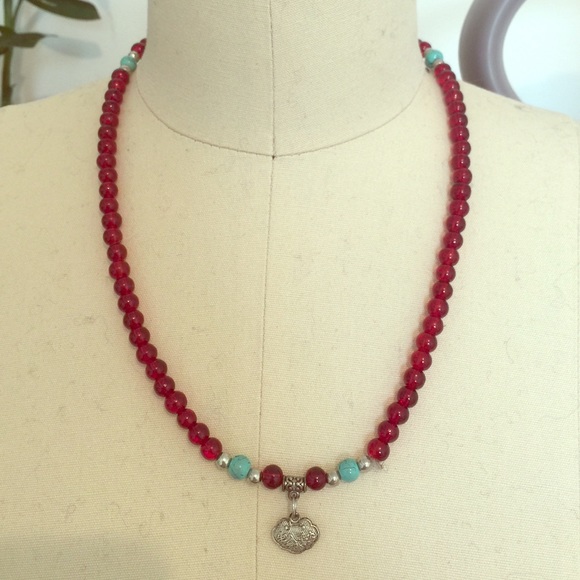 Necklace/bracelet