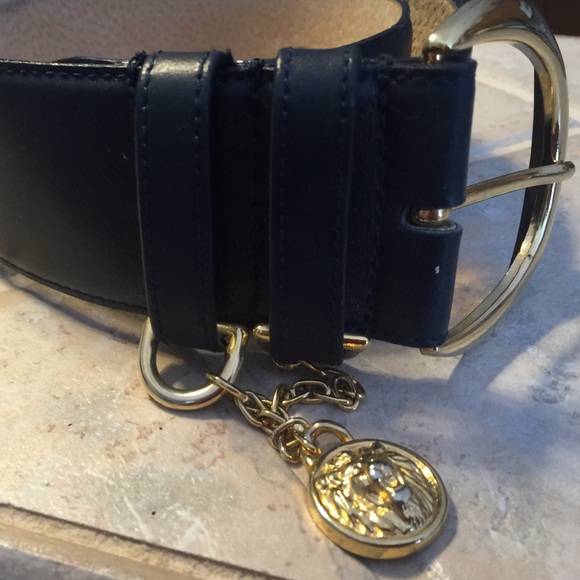 Anne Klein navy belt