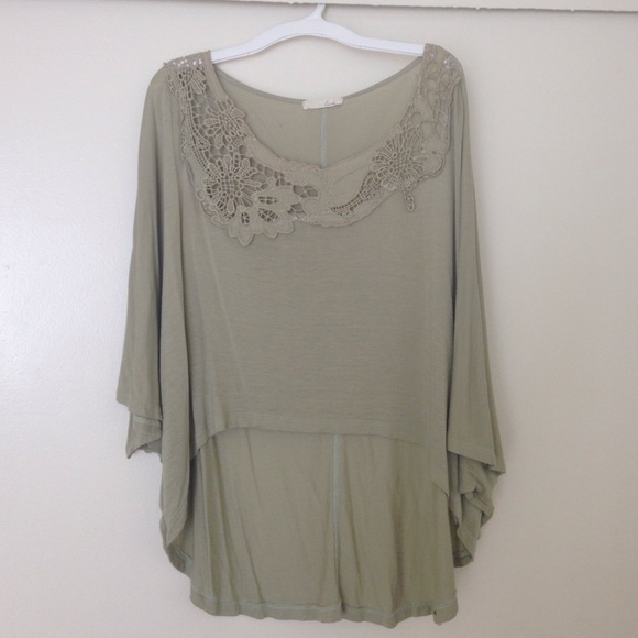 Boho Poncho top, flowy and sweet 🍃🌿🌱