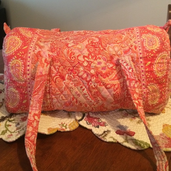 Vera Bradley Small Duffle Bag in Sherbet