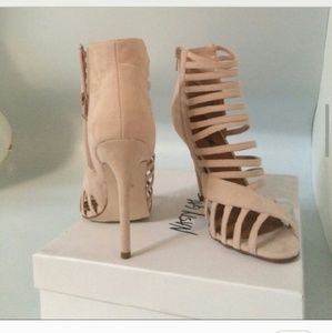 FINAL SALE!!!   !!!!!!Nasty gal heels