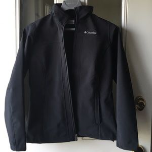 A black Columbia jacket
