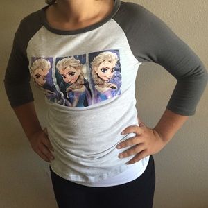Disney Frozen 3/4 sleeve tee Small