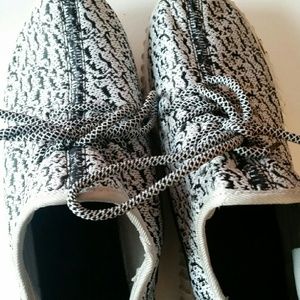 Adidas Yeezy Boost 350