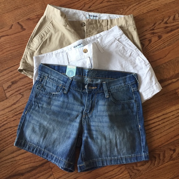 💥 FLASH SALE 💥 3 pairs of Old Navy shorts