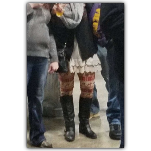 NEW!! Gorgeous Boho Crochet trim longline cami - Picture 2 of 4