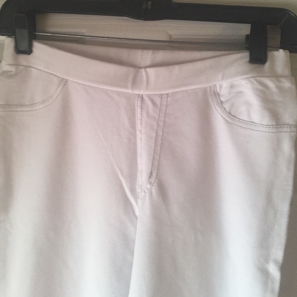 WHITE COTTON SKINNY CROP PANTS by Avon. Size S/P - Picture 2 of 4