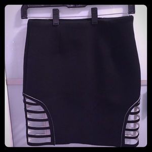 Black caged skirt (LF)