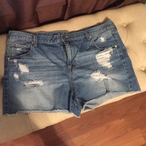 Mossimo Frayed Denim Shorts size 16