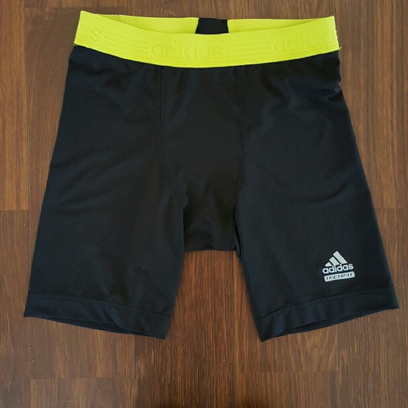 MEN'S medium Adidas CLIMALITE spandex shorts